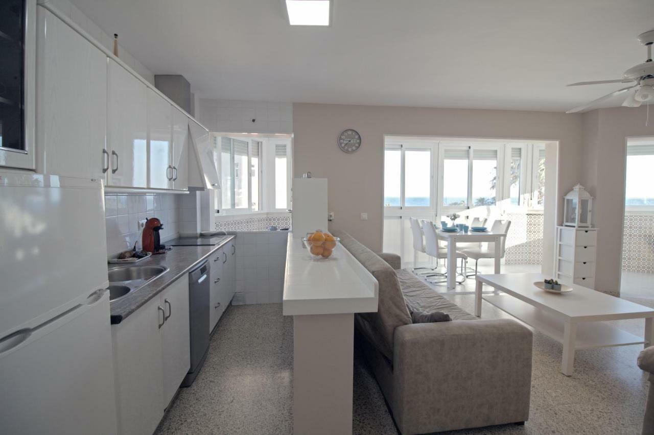 Beach Apartment El Faro Торрокс-Коста Экстерьер фото